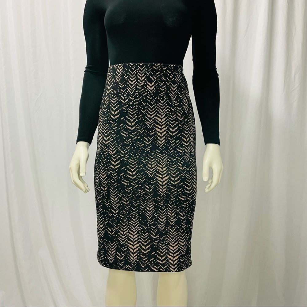 VINCE Camuto High Waisted Pencil Skirt, Gold Full Zip, Black And Tan, Size XS